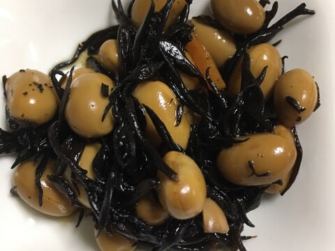 大豆とひじきの煮物